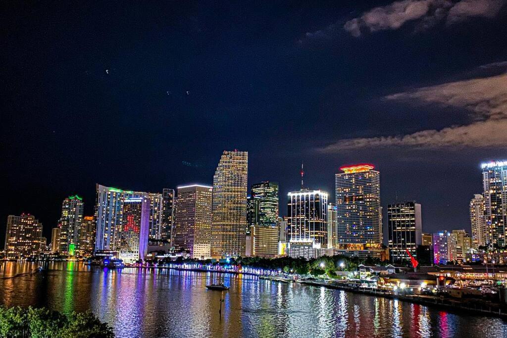 Miami Sunset City View Esterno foto